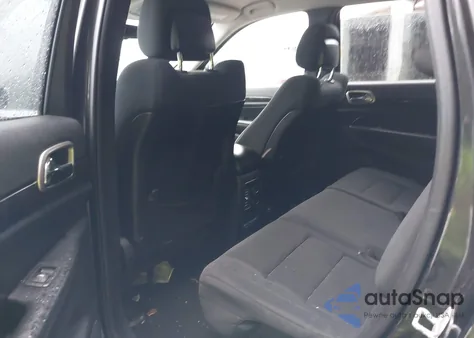 2013 Jeep Grand Cherokee Laredo z USA, uszkodzony, nr VIN 1C4RJFAG8DC558024